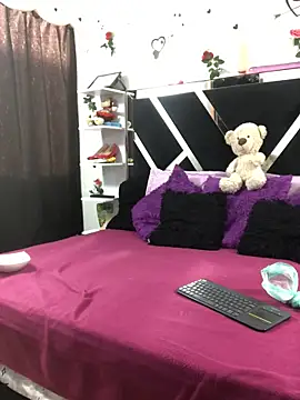 Snapshot of 1lovelygirls chatting on September 26, 2025, 12:09 pm 1lovelygirls online show from September 26, 2025, 12:09 pm