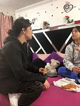 Snapshot of 1lovelygirls chatting on October 15, 2025, 12:16 pm 1lovelygirls online show from October 15, 2025, 12:16 pm