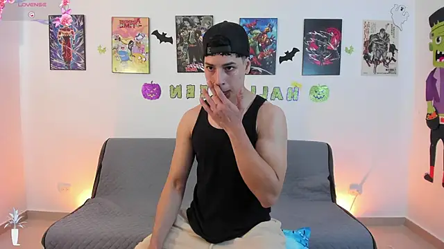 Snapshot of jonathanjoestar_ chatting on October 24, 2025, 8:16 pm jonathanjoestar  online show from October 24, 2025, 8:16 pm