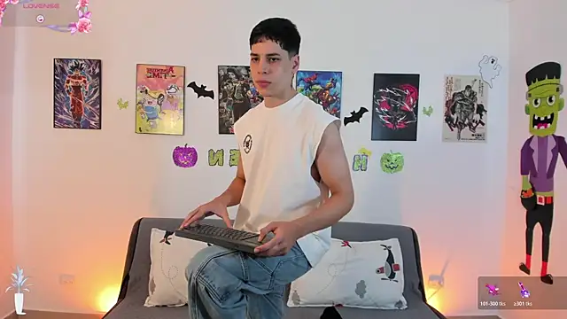 Snapshot of jonathanjoestar_ chatting on October 26, 2025, 7:42 pm jonathanjoestar  online show from October 26, 2025, 7:42 pm