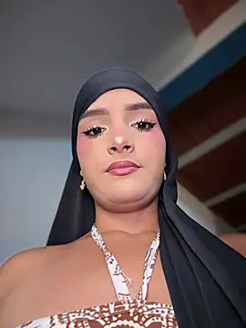 lalilamassu1 online show from February 25, 2026, 10:30 pm