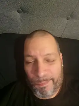 Snapshot of Just2much chatting on January 12, 2026, 12:43 pm Just2much online show from January 12, 2026, 12:43 pm