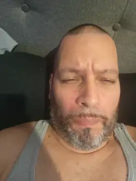 Snapshot of Just2much chatting on March 2, 2026, 1:07 pm Just2much online show from March 2, 2026, 1:07 pm