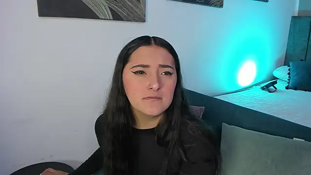 Snapshot of Kathia_Morelli chatting on October 2, 2025, 11:50 am Kathia Morelli online show from October 2, 2025, 11:50 am