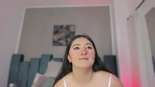 Snapshot of Kathia_Morelli chatting on February 14, 2026, 11:51 am Kathia Morelli online show from February 14, 2026, 11:51 am