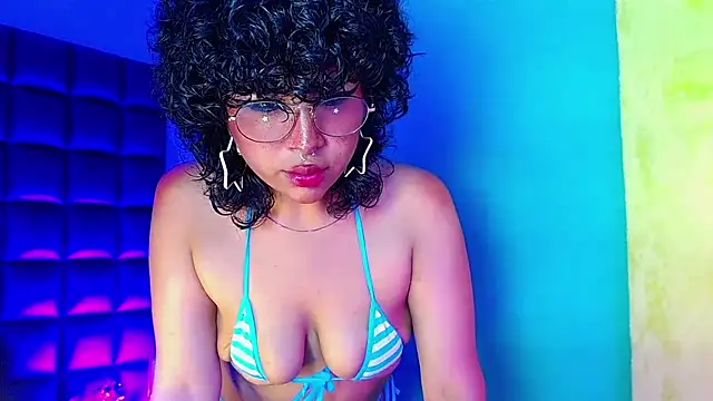 Snapshot of kuromi69 chatting on March 2, 2025, 5:14 pm kuromi69 online show from March 2, 2025, 5:14 pm