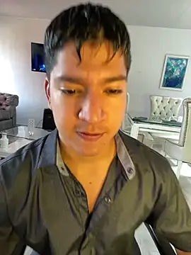 Snapshot of james_lincoln chatting on February 28, 2025, 5:15 pm james lincoln online show from February 28, 2025, 5:15 pm