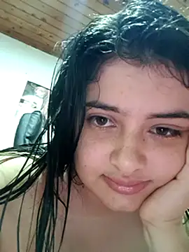 Stephania 18 online show from February 26, 2025, 2:26 am