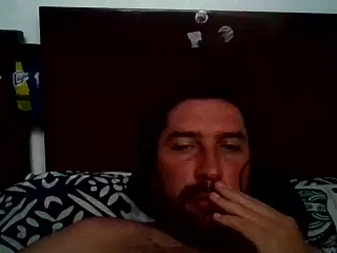 LukaE35 online show from July 13, 2026, 5:38 pm