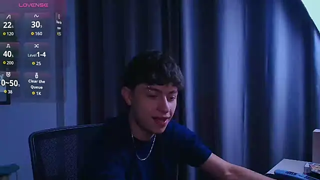 Ares Dickson online show from October 31, 2025, 2:34 am