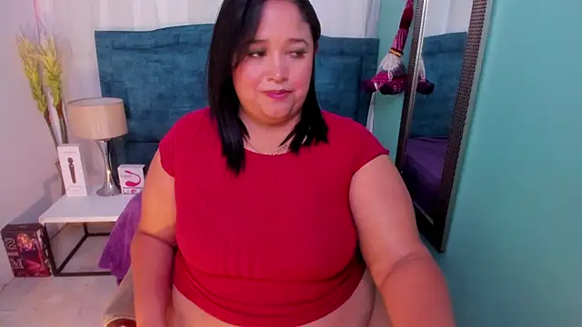 Busty Juicy online show from December 27, 2024, 4:10 pm