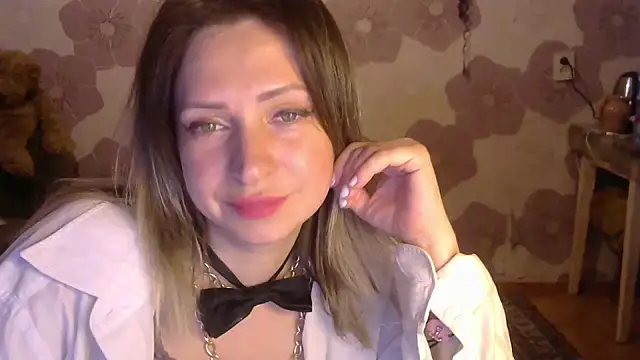 Queen Daenerys online show from September 13, 2025, 8:52 pm