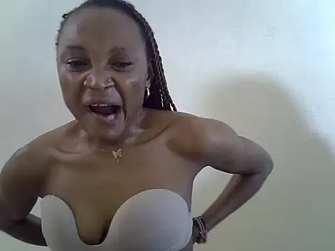 SpicyPetite online show from October 17, 2025, 8:06 am