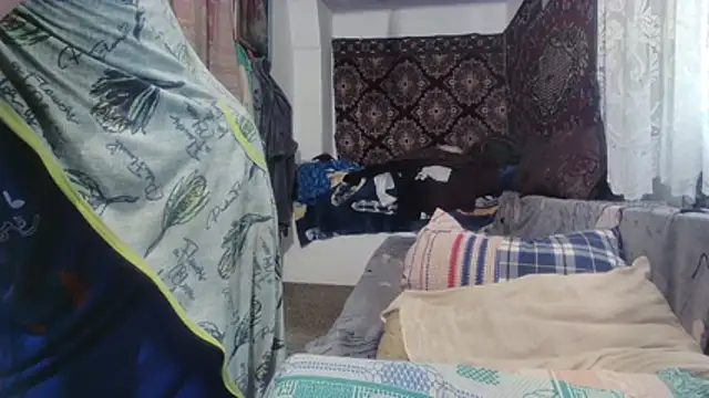NataliiaRosa54 online show from June 25, 2026, 4:23 am