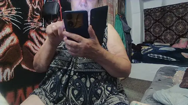 NataliiaRosa54 online show from July 25, 2026, 6:22 am
