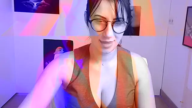 Snapshot of Loren_Moa chatting on January 18, 2025, 2:12 pm Loren Moa online show from January 18, 2025, 2:12 pm