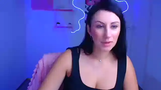 Snapshot of Loren_Moa chatting on October 30, 2025, 6:59 am Loren Moa online show from October 30, 2025, 6:59 am