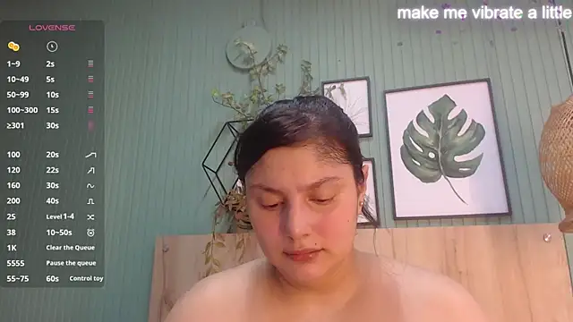 Snapshot of george_jonnes chatting on October 1, 2025, 10:10 am george jonnes online show from October 1, 2025, 10:10 am
