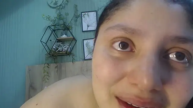 george jonnes online show from November 17, 2025, 9:48 am