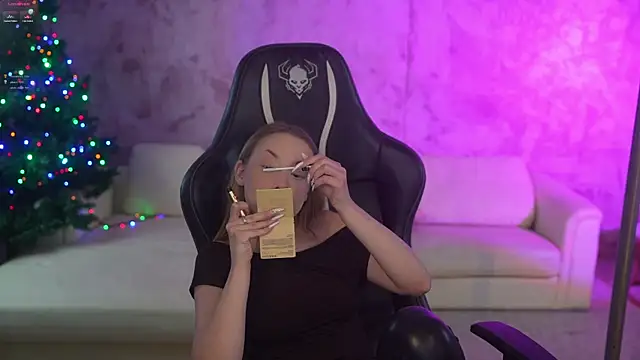 Linda054 online show from December 21, 2025, 12:51 am