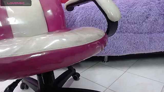 ozuna sex online show from February 24, 2025, 5:20 pm