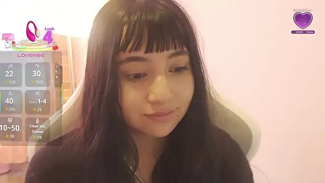 Snapshot of emitaa17228o chatting on April 12, 2026, 7:52 pm emitaa17228o online show from April 12, 2026, 7:52 pm