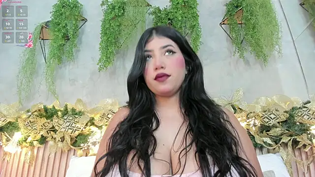 Lana Lann online show from December 14, 2024, 12:12 pm