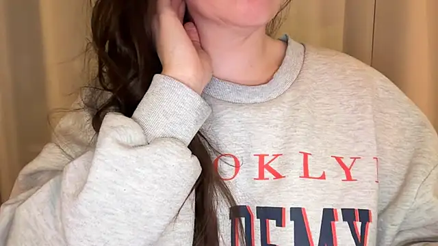 Sandysecret online show from March 25, 2026, 8:59 pm