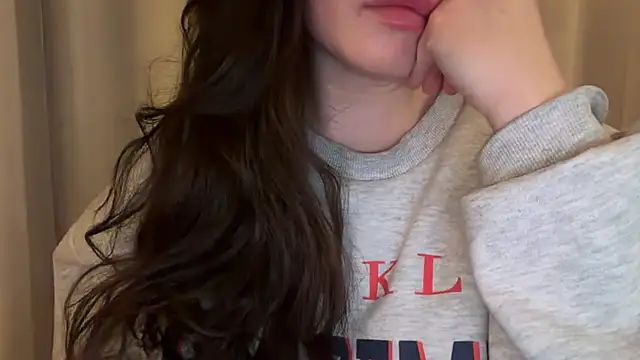 Sandysecret online show from April 1, 2026, 8:06 pm