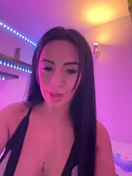 Snapshot of tamara_jay chatting on January 3, 2025, 10:51 pm tamara jay online show from January 3, 2025, 10:51 pm