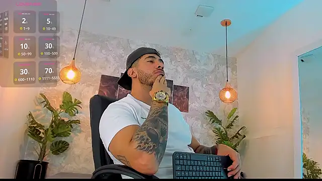 Nate franco online show from June 12, 2026, 4:33 am