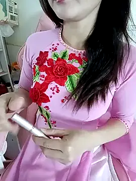    Erin    online show from January 8, 2025, 2:35 pm