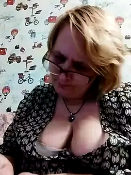 Forest-Lady online show from March 13, 2025, 4:45 pm