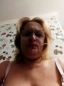 Forest-Lady online show from September 17, 2025, 6:53 pm