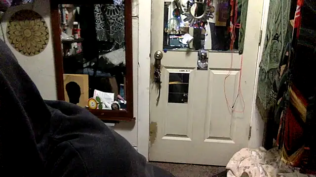 Robriguezxxx online show from December 5, 2025, 4:43 am