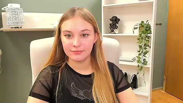 kitty valeria online show from December 29, 2024, 11:07 am