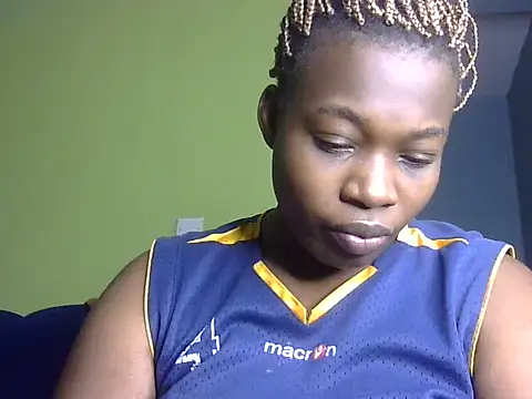 Horny-pretty online show from May 7, 2026, 5:13 am