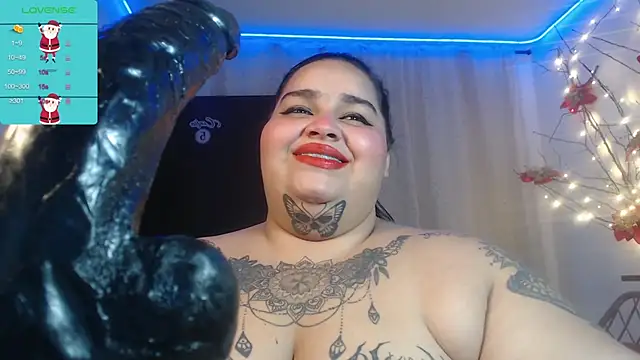 Snapshot of VeronikCuhubby chatting on December 20, 2024, 12:16 pm VeronikCuhubby online show from December 20, 2024, 12:16 pm