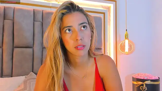 elianabrown online show from April 24, 2026, 12:35 am