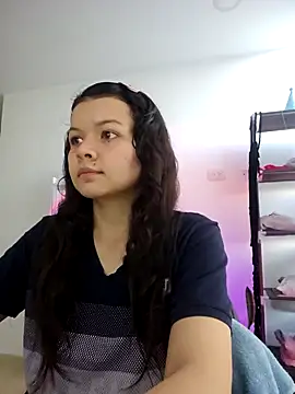 Snapshot of azumiichan chatting on January 15, 2025, 10:46 pm azumiichan online show from January 15, 2025, 10:46 pm