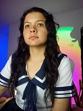 Snapshot of azumiichan chatting on February 16, 2025, 4:09 am azumiichan online show from February 16, 2025, 4:09 am