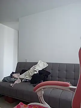 Snapshot of azumiichan chatting on October 2, 2025, 1:29 pm azumiichan online show from October 2, 2025, 1:29 pm