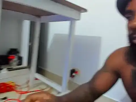 Snapshot of Freedom_24 chatting on January 11, 2025, 12:33 am Freedom 24 online show from January 11, 2025, 12:33 am