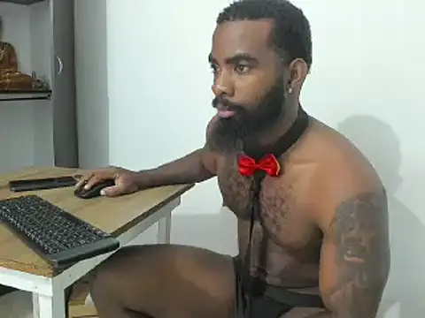 Snapshot of Freedom_24 chatting on February 3, 2025, 11:58 pm Freedom 24 online show from February 3, 2025, 11:58 pm