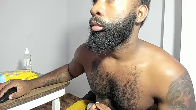 Snapshot of Freedom_24 chatting on October 13, 2025, 3:23 pm Freedom 24 online show from October 13, 2025, 3:23 pm