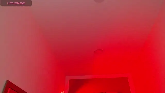 Snapshot of soffiaha_lor chatting on September 25, 2025, 8:34 pm soffiaha lor online show from September 25, 2025, 8:34 pm