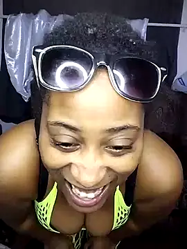 Snapshot of Lady_Libra chatting on December 22, 2024, 2:16 pm Lady Libra online show from December 22, 2024, 2:16 pm