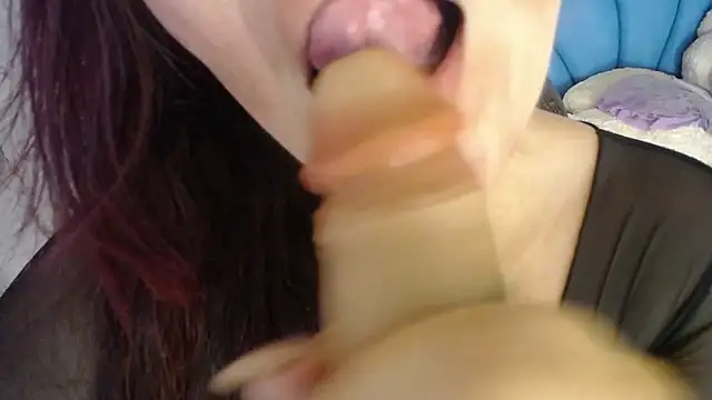 evelyn mature19 online show from January 1, 2025, 3:03 pm