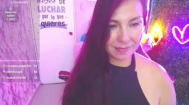 evelyn mature19 online show from February 1, 2025, 10:23 pm