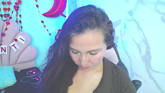 evelyn mature19 online show from February 16, 2025, 10:21 pm